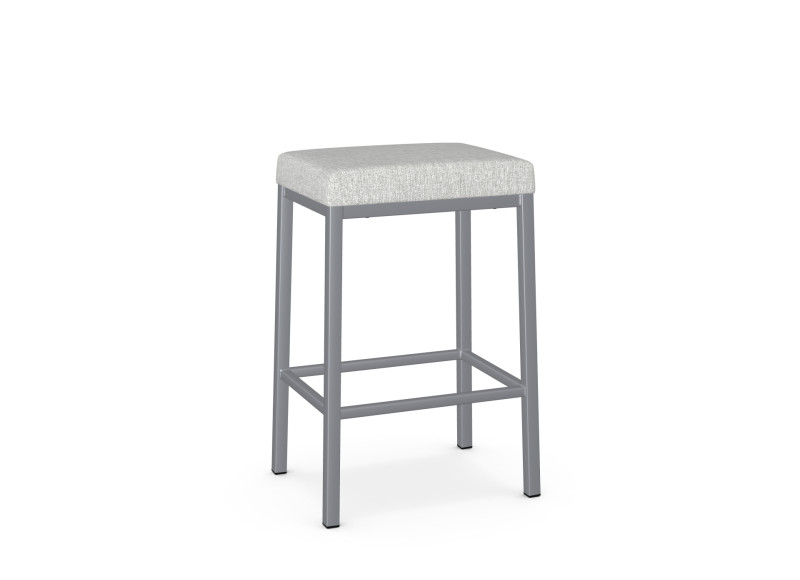 Bradley Stool