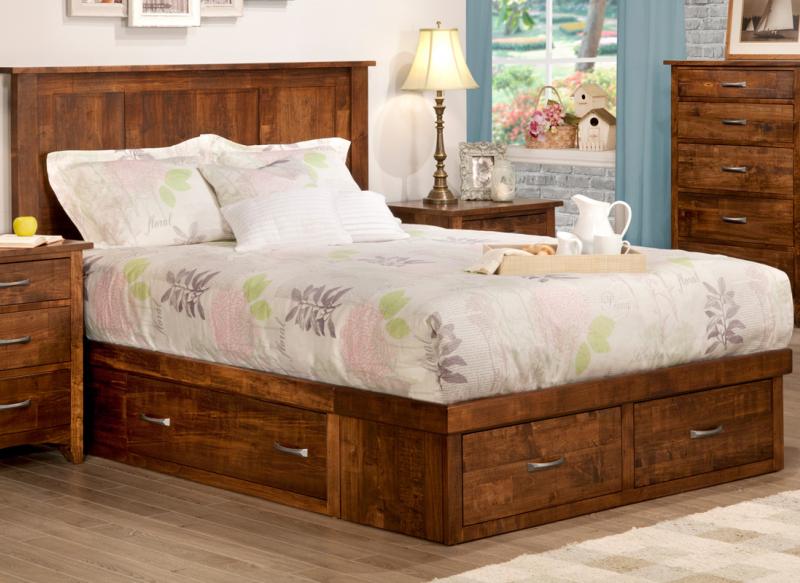 Condo Queen Bed with 4 drawers
